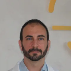 Dr. Eric Ruzafa